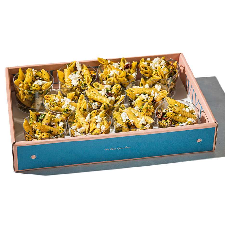 סלט פסטה בכוסות